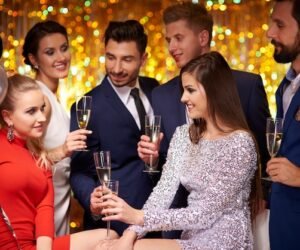 friends-partying-together-new-years-eve_329181-5662